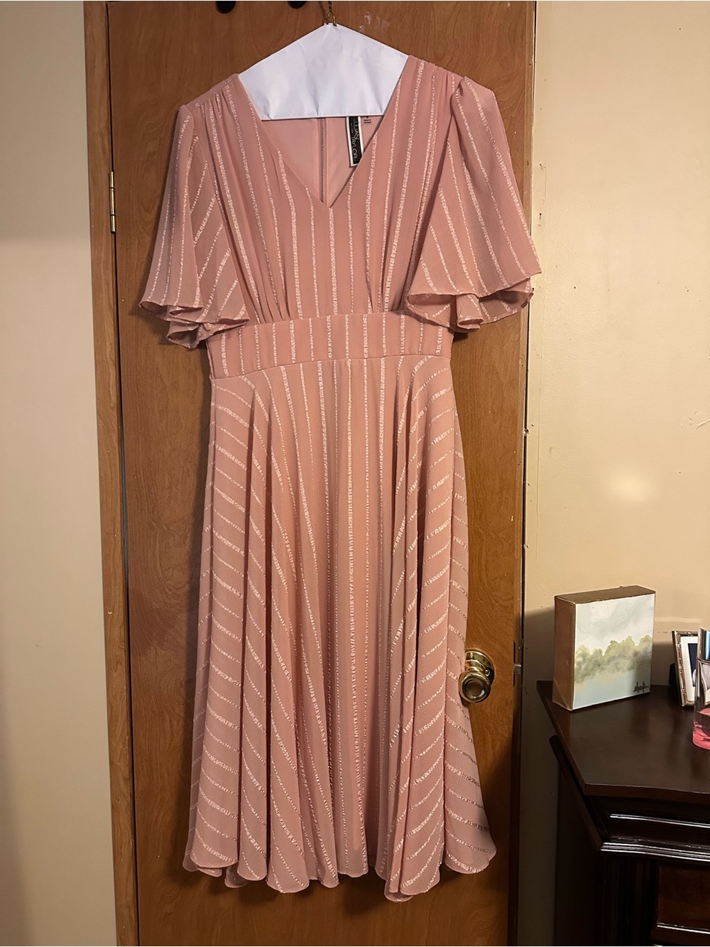 NWOT Julian Taylor Size 8 Elegant Pink V-Neck Flutter Sleeve Midi Dress-Worn One